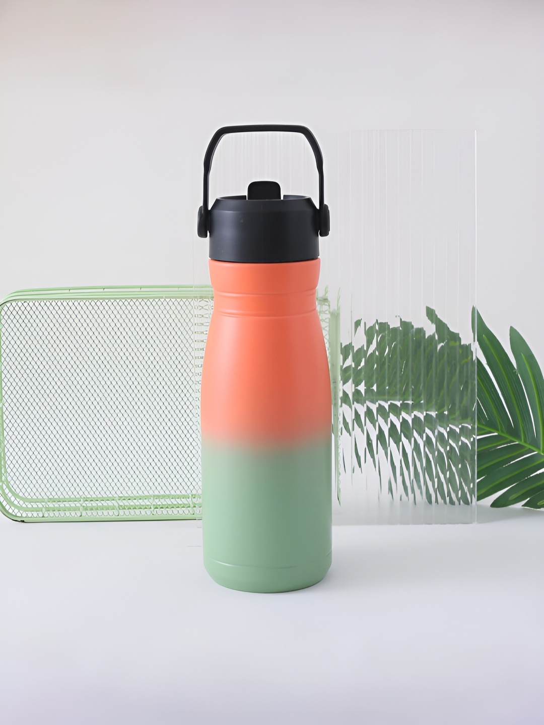 

UMAI Orange & Green Colourblocked Stainless Steel Water Bottle 750 ml