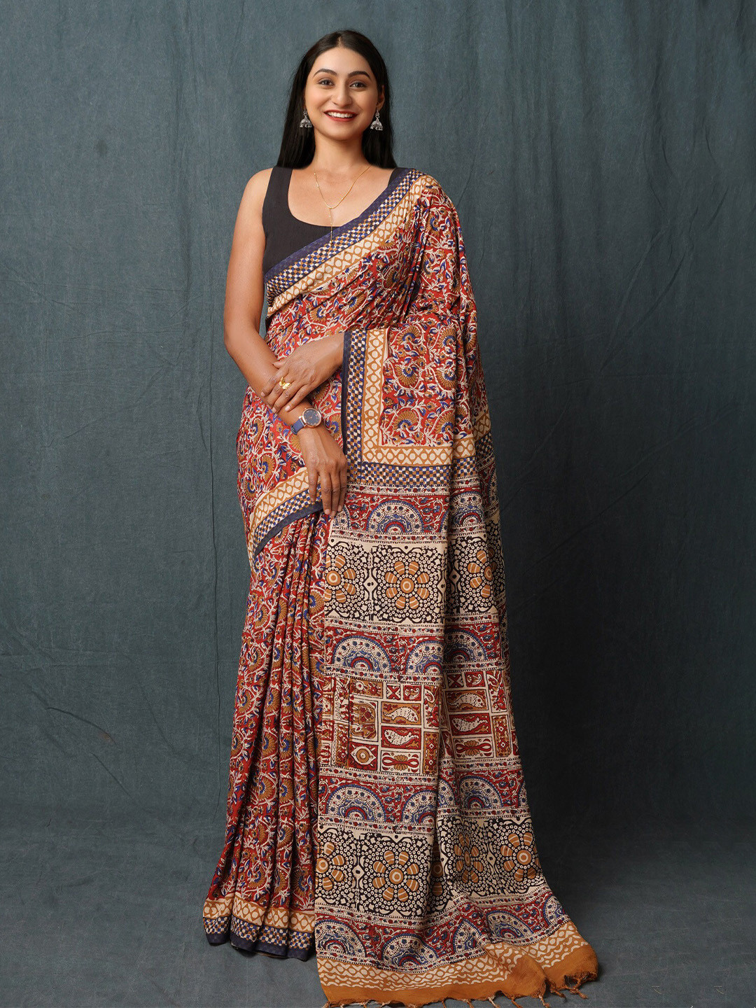 

Unnati Silks Ethnic Motifs Handloom Bagru Saree, Red