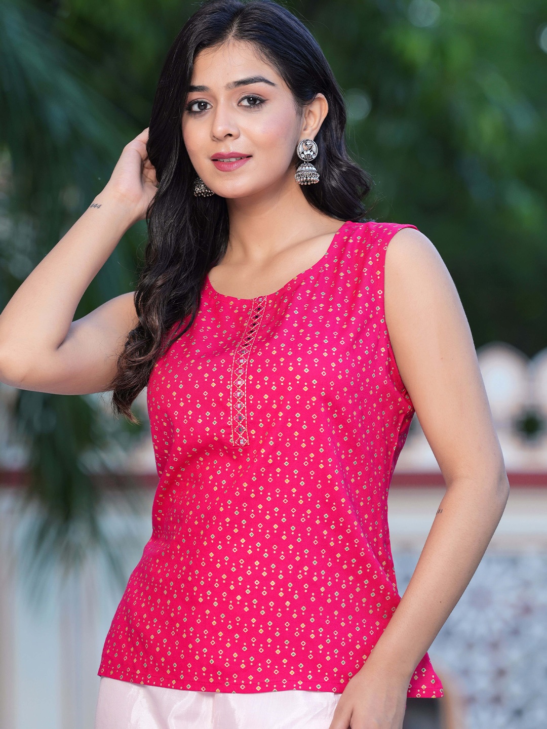 

BAESD Geometric Print Top, Rose