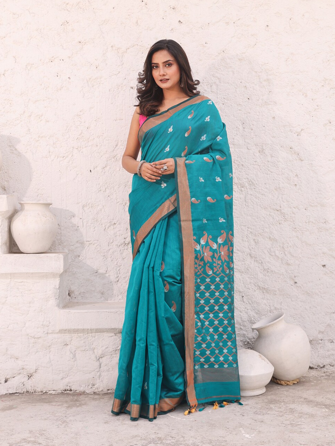 

Charukriti Ethnic Motifs Woven Design Zari Saree, Teal