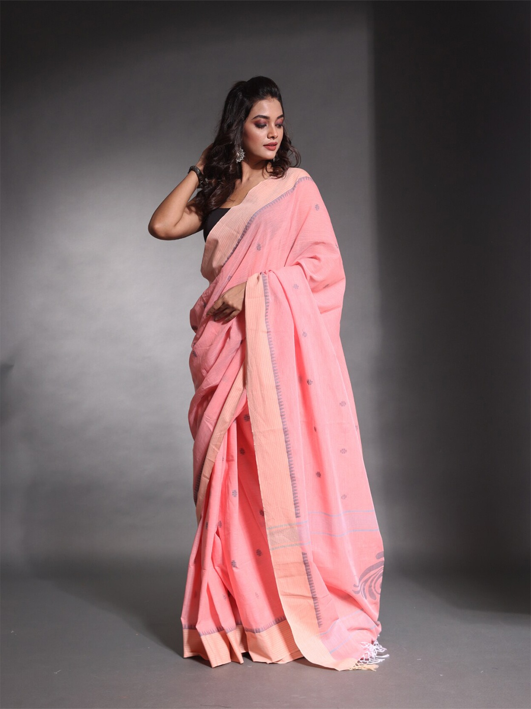 

Charukriti Ethnic Motifs Pure Cotton Saree, Peach