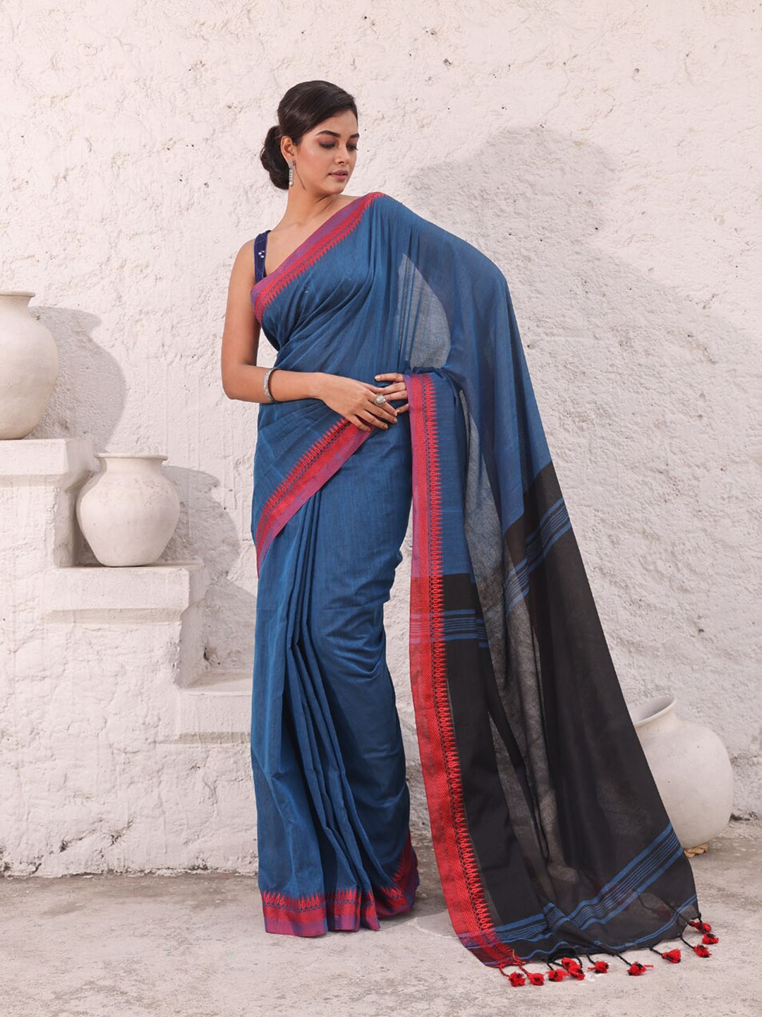 

Charukriti Pure Cotton Saree, Teal