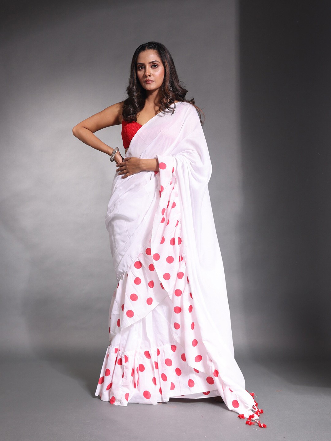 

Charukriti Pure Cotton Saree, White