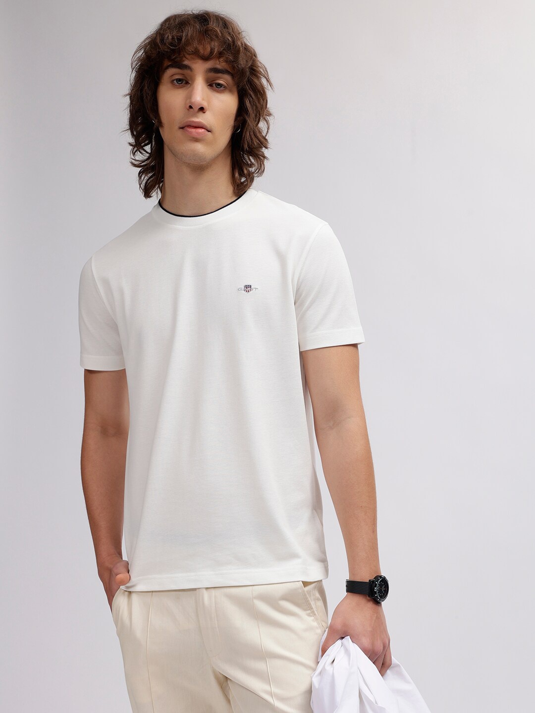 

GANT Solid Round Neck Regular Fit T-Shirt, Off white