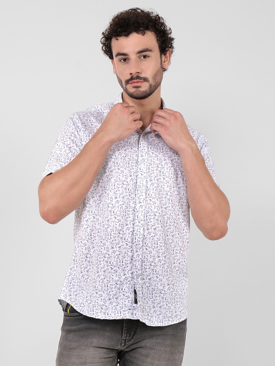 

4400BC Men Opaque Printed Casual Shirt, White