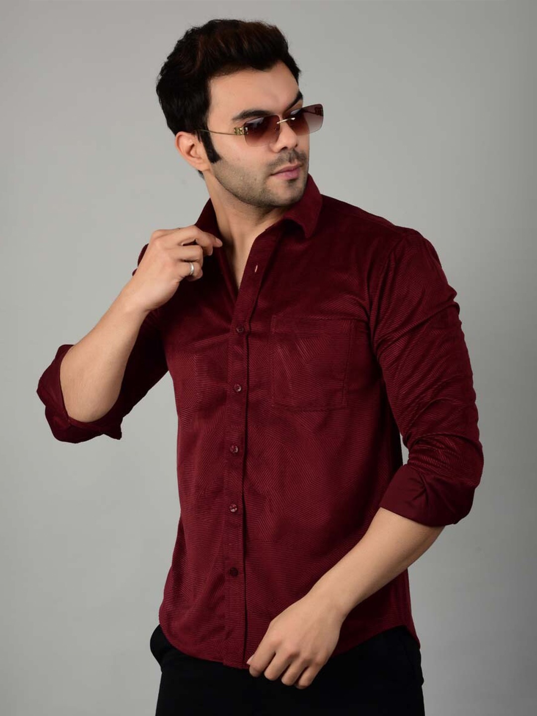 

4400BC Spread Collar Long Sleeves Velvet India Slim Regular Fit Casual Shirt, Maroon