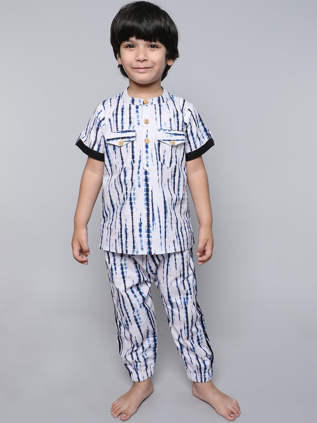 

BAESD Boys Abstract Printed Pure Cotton Top & Pyjamas, White