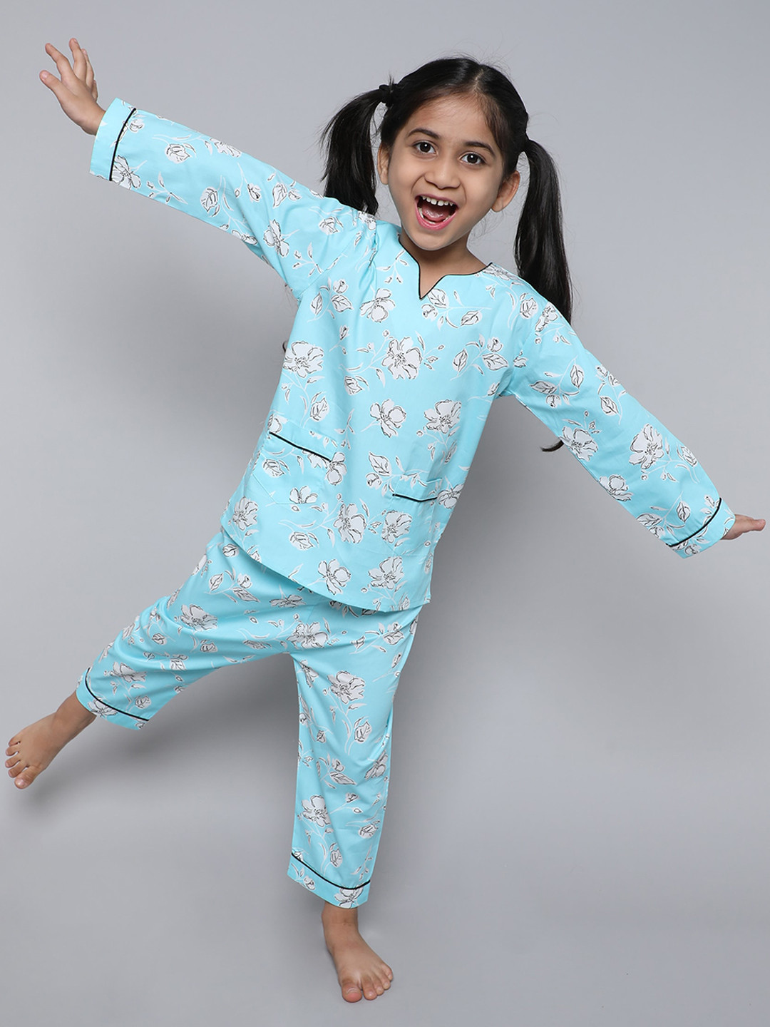 

BAESD Girls Printed Pure Cotton Night suit, Blue