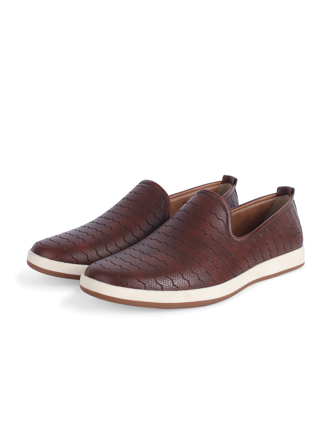 

Big Boon Men Textured Lightweight Slip-On Sneakers, Brown