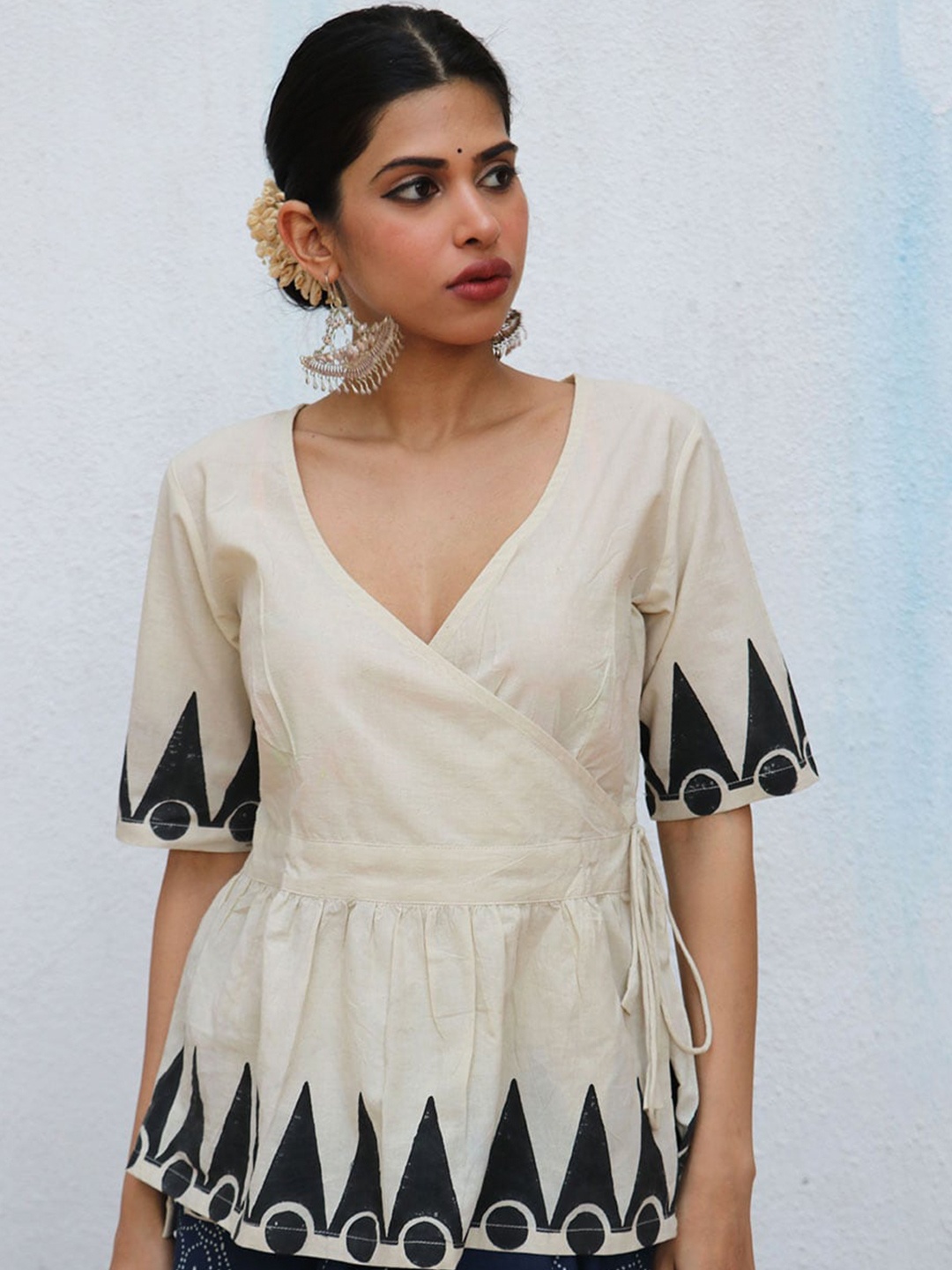 

Chidiyaa Ariel Self Design V-Neck Pure Cotton Wrap Top, Off white
