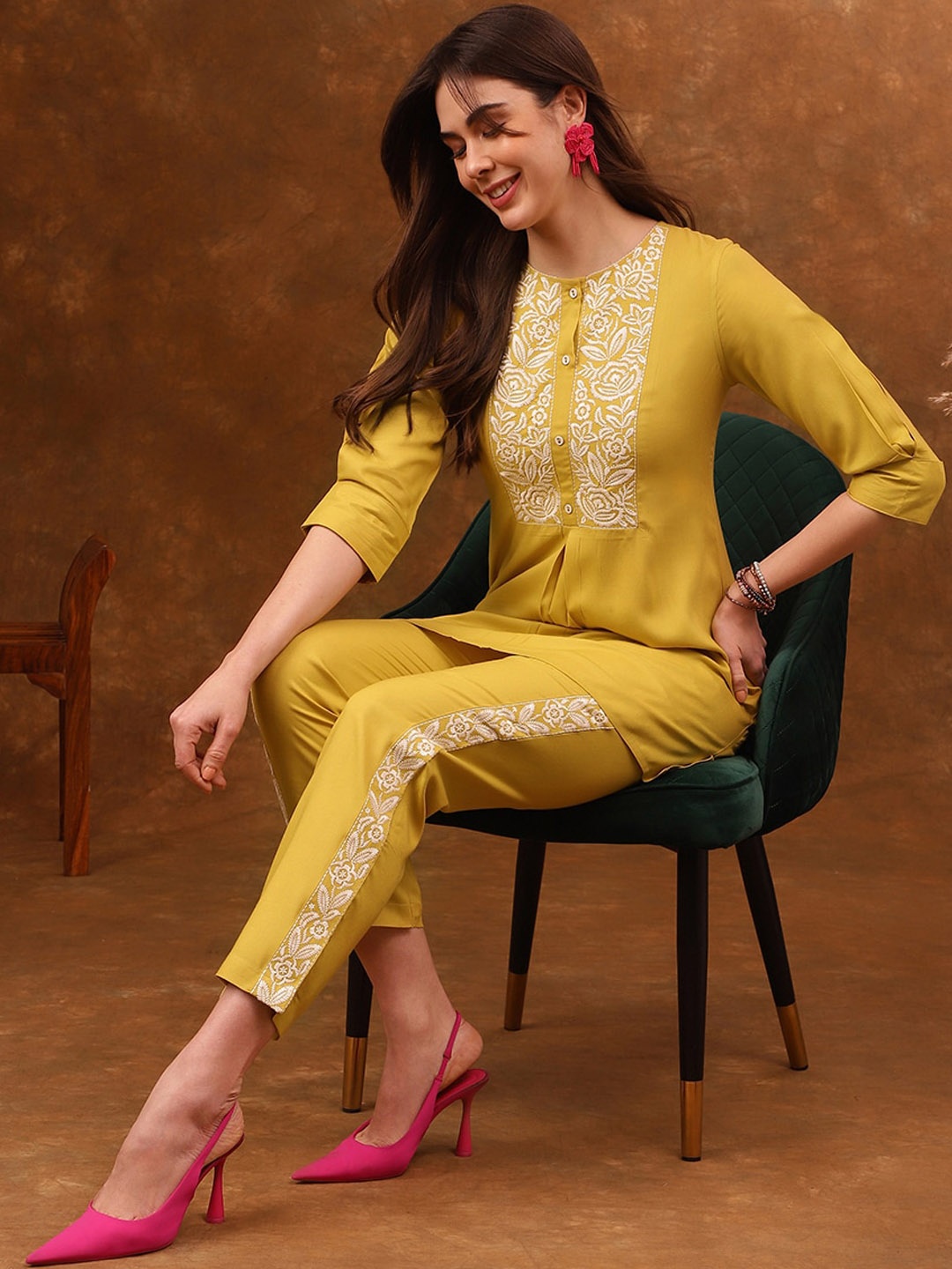 

Anouk Yellow Embroidered Tunic & Trousers Co-Ords