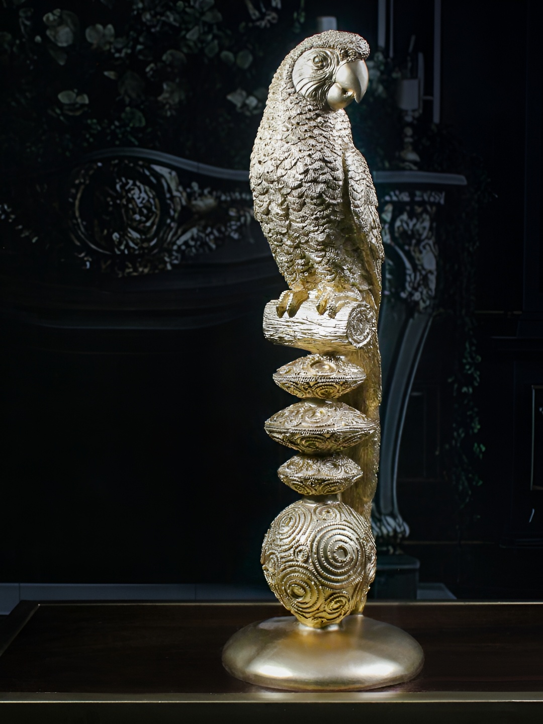 

THE WHITE INK DECOR Brown The Majestic Parrot Figurine Showpiece