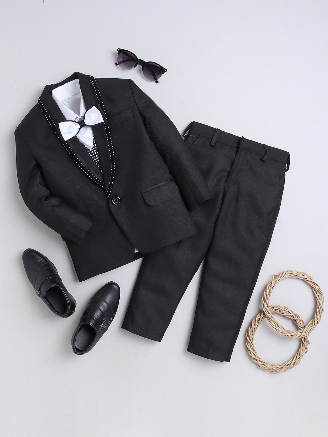 

Jeetethnics Boys Single-Breasted Silk Cotton 5-Piece Party Suit, Black