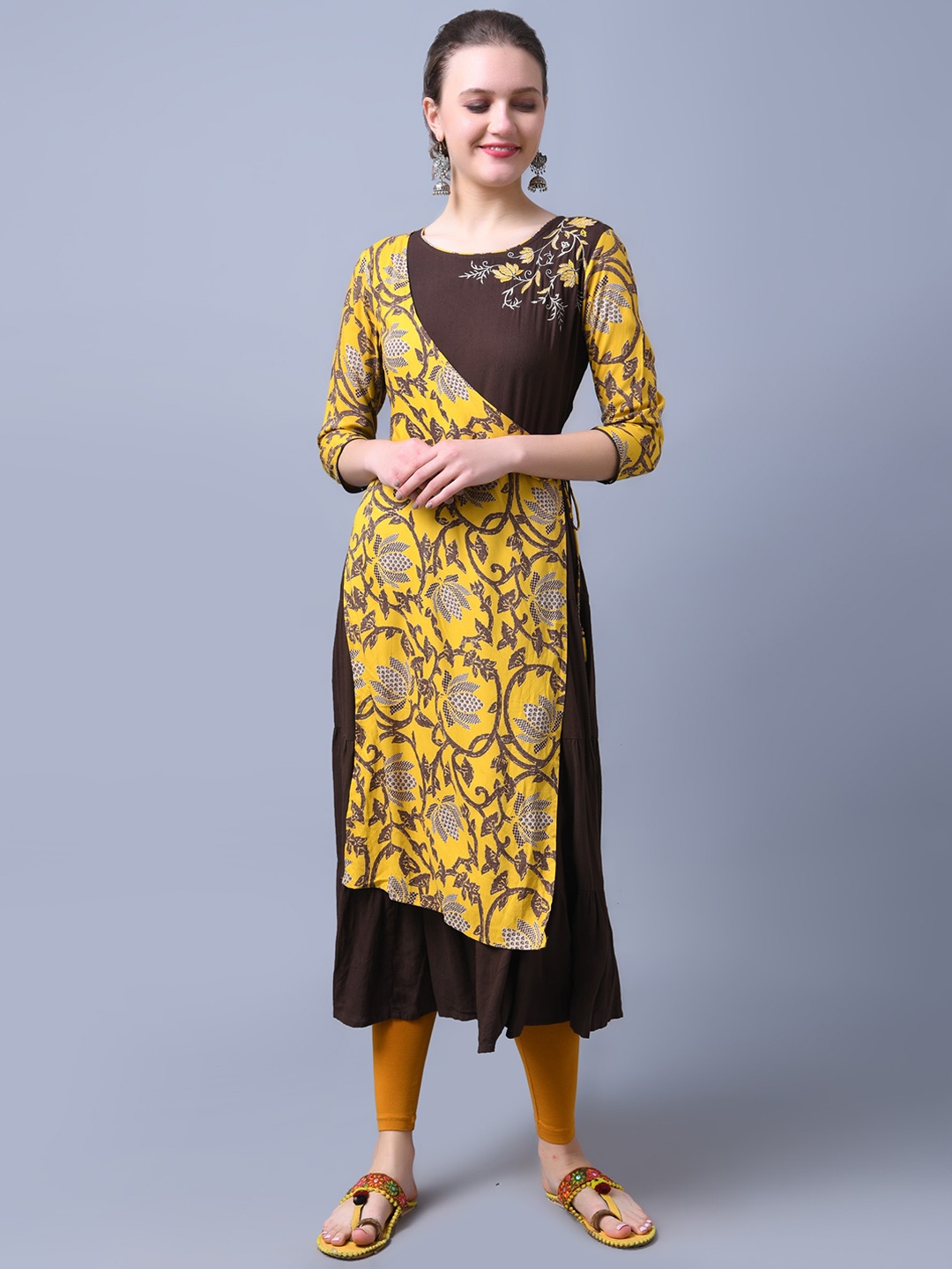 

RANGMAYEE Floral Embroidered Thread Work Liva Round Neck Straight Kurta, Yellow