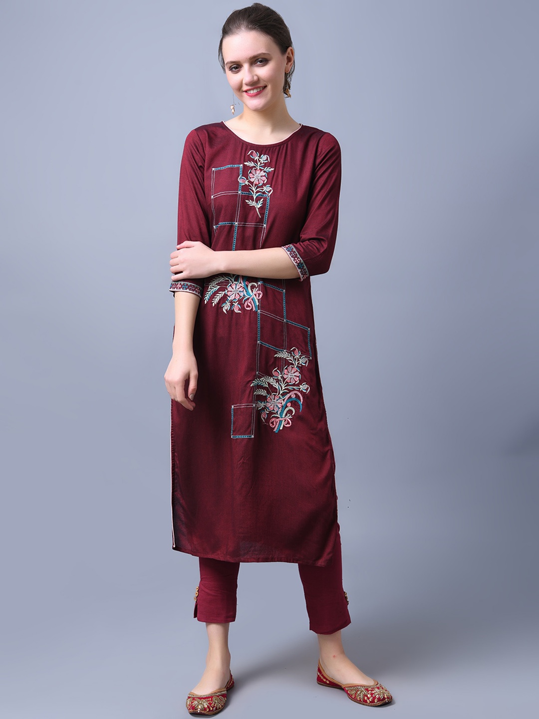 

RANGMAYEE Floral Embroidered Thread Work Kurta, Maroon