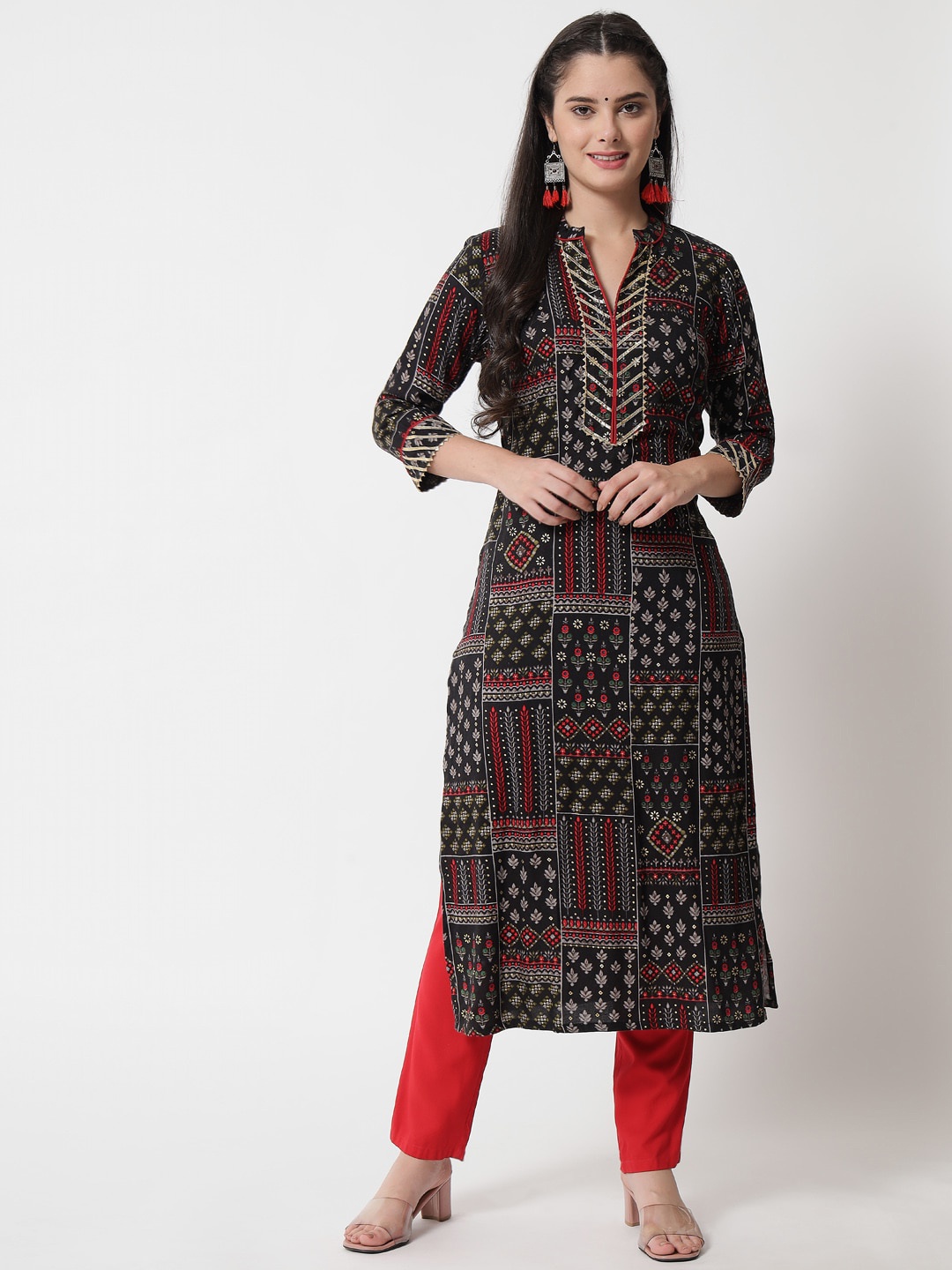 

RANGMAYEE Ethnic Motifs Printed Mandarin Collar Gotta Patti Liva Straight Kurta, Black