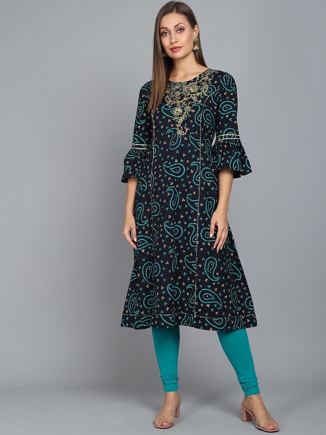 

RANGMAYEE Bandhani Printed Bell Sleeves Gotta Patti Liva Kurta, Black