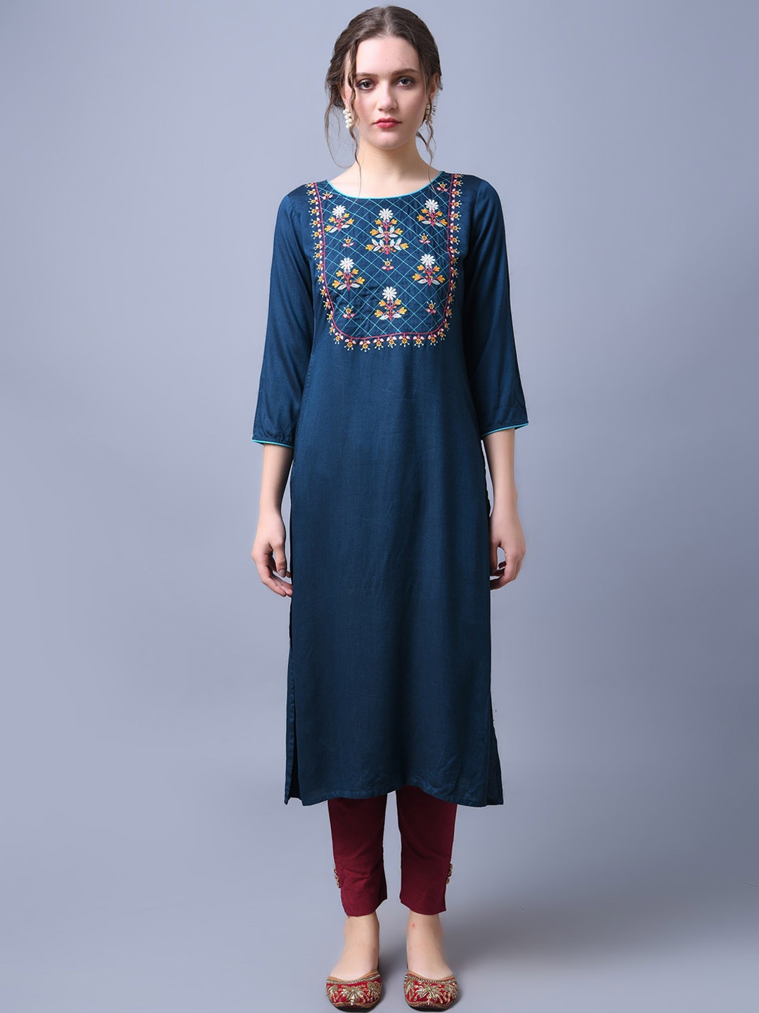 

RANGMAYEE Floral Yoke Design Thread Work Liva Straight Kurta, Blue