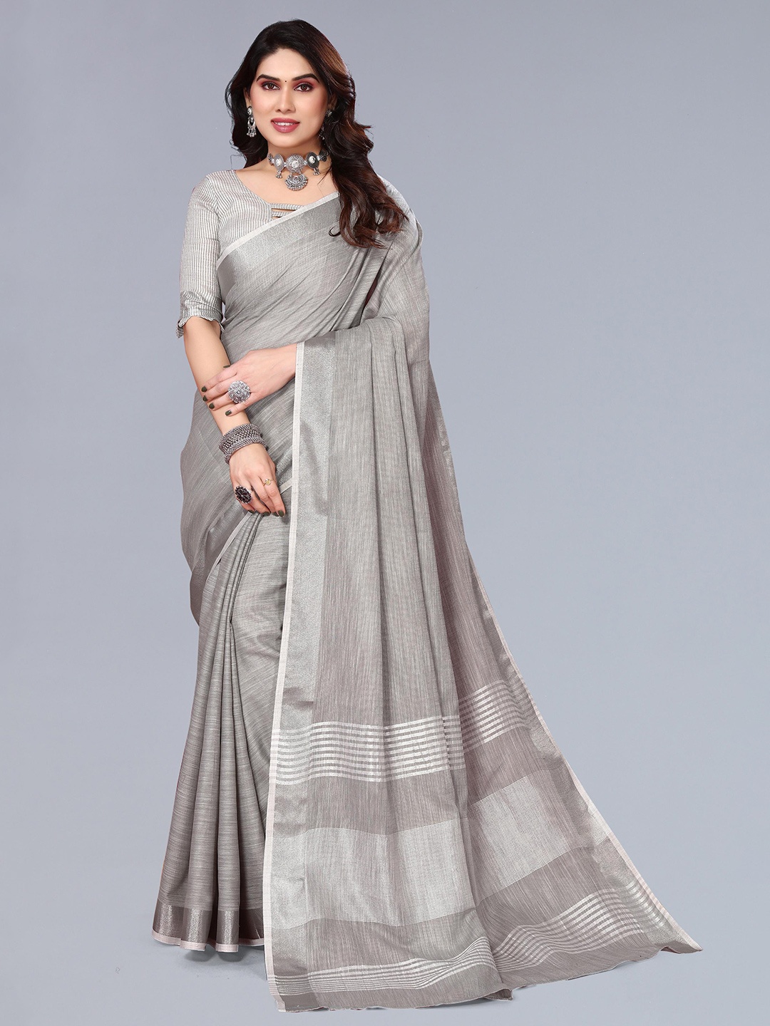 

VASTRA-THE FACTORY STORE Woven Design Zari Border Saree, Grey