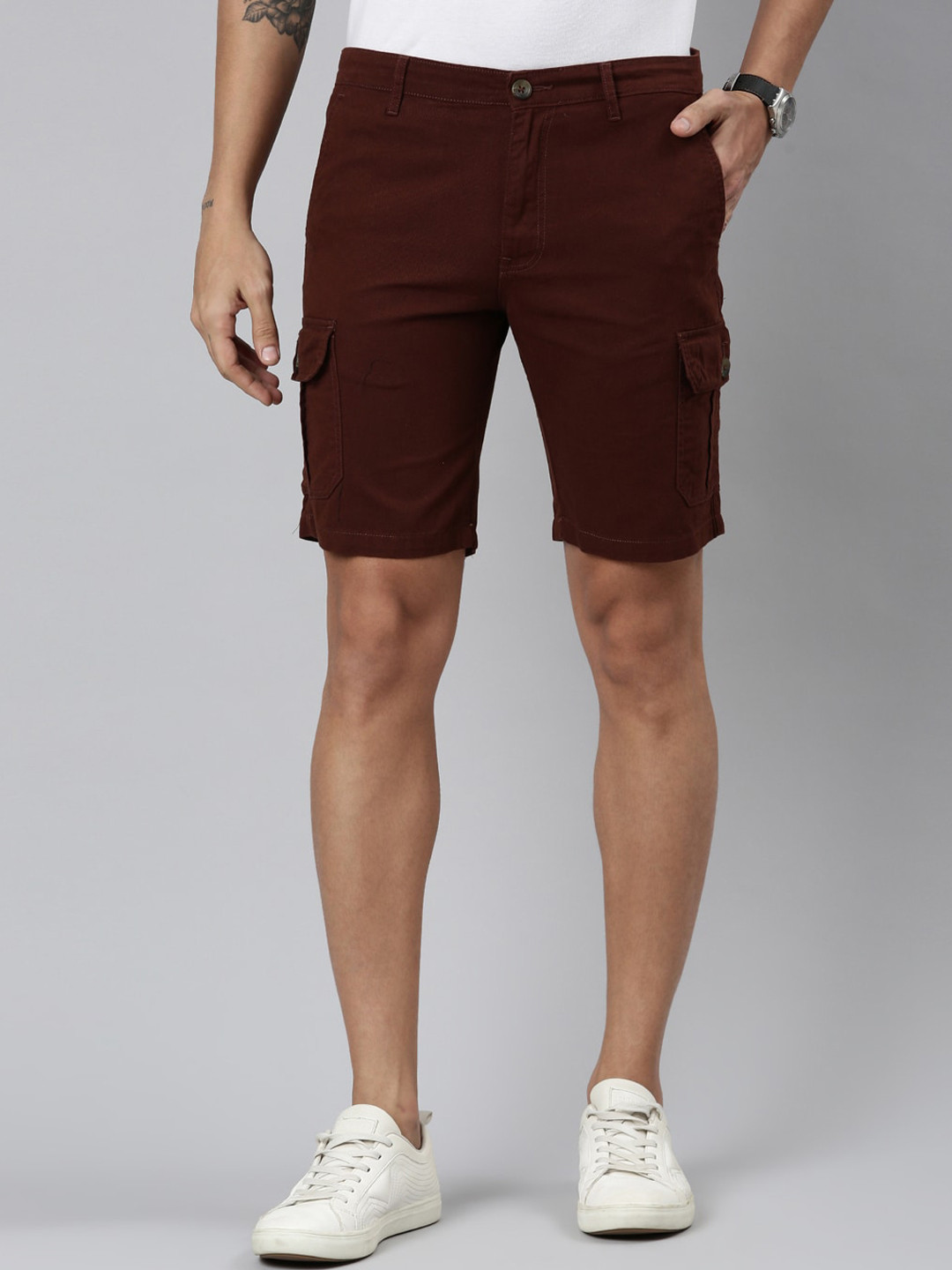 

Chennis Men Slim Fit Cotton Cargo Shorts, Brown