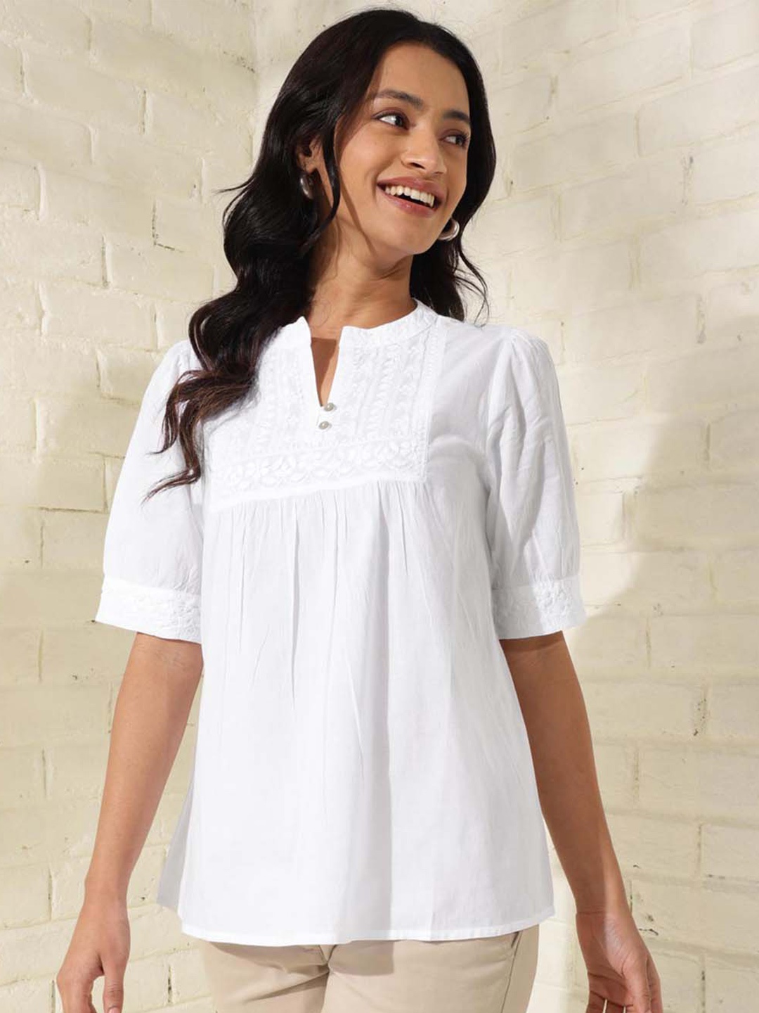 

Fabindia Embroidered Mandarin Collar Short Sleeves Cotton Top, White