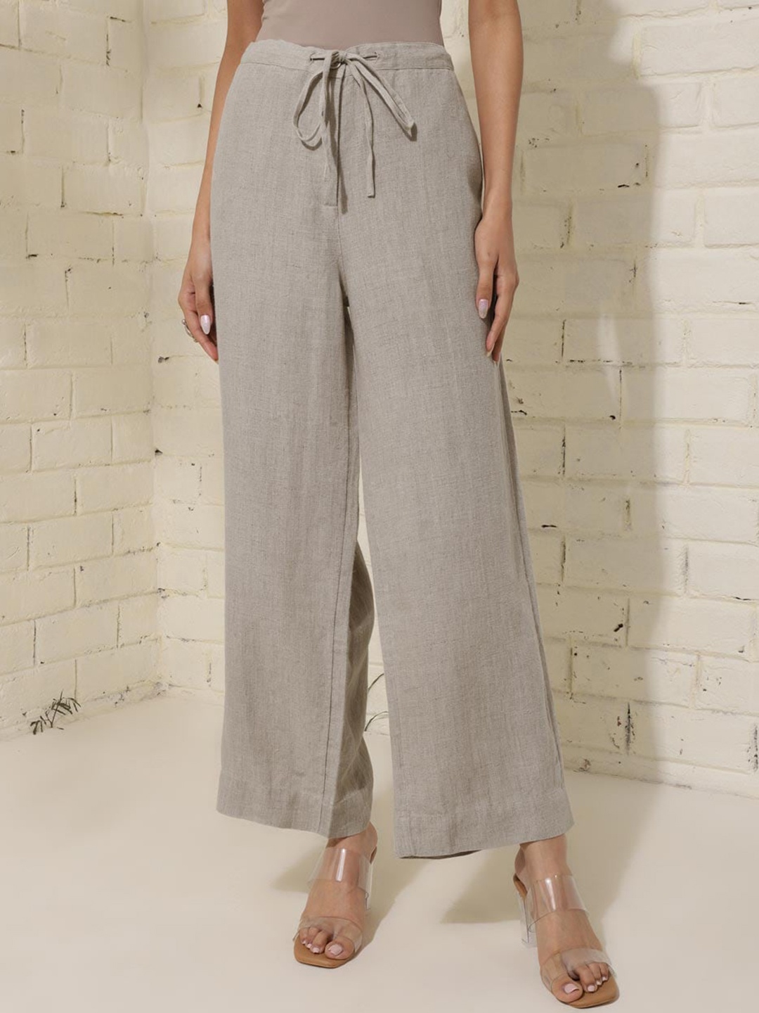 

Fabindia Women High-Rise Flat-Front Trouser, Grey