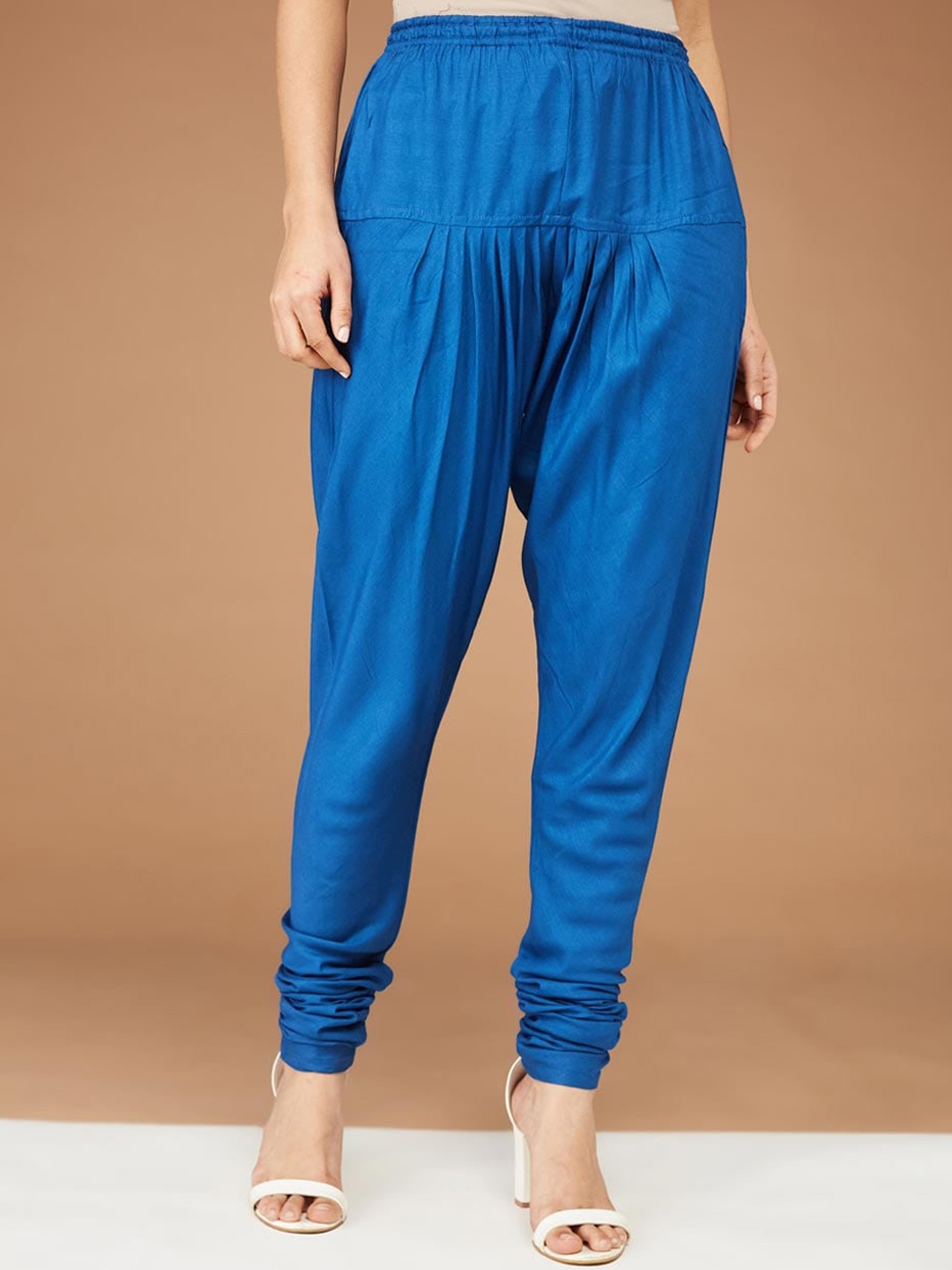 

Fabindia Women Mid-Rise Slim Fit Cotton Full Length Churidar, Blue