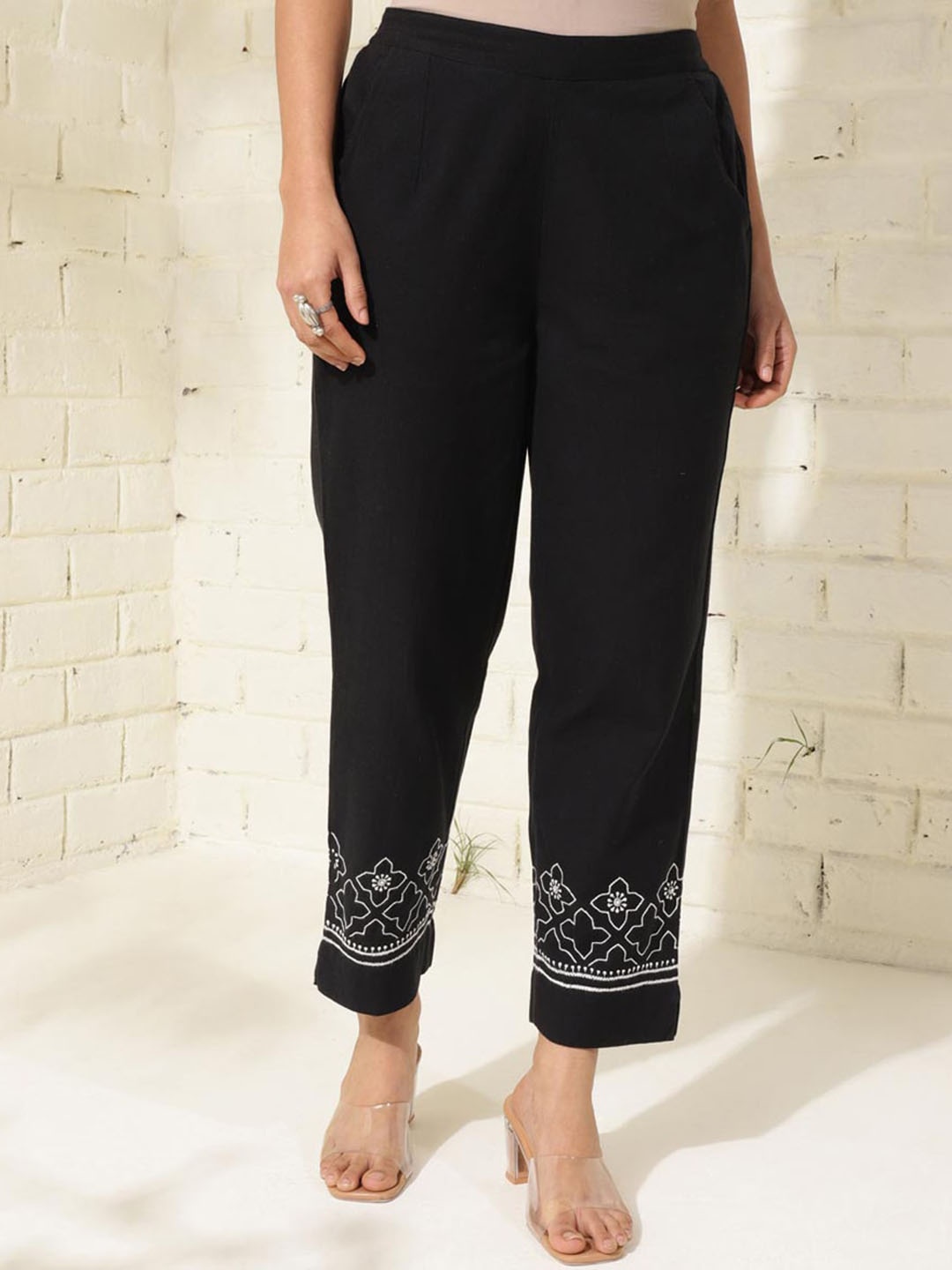 

Fabindia Women Embroidered Mid-Rise Regular Fit Trousers, Black