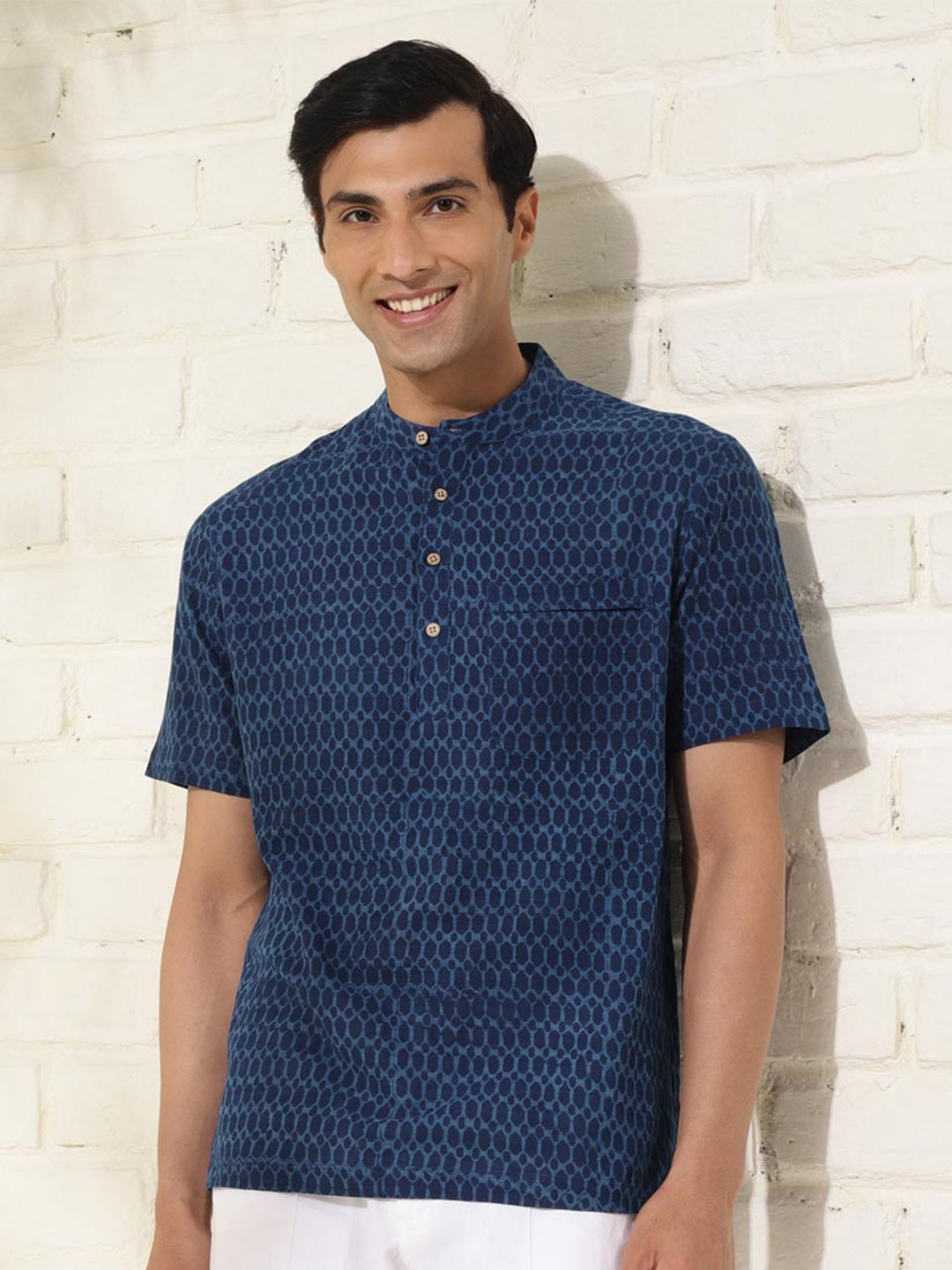 

Fabindia Geometric Printed Mandarin Collar Cotton Silk Casual Shirt, Blue