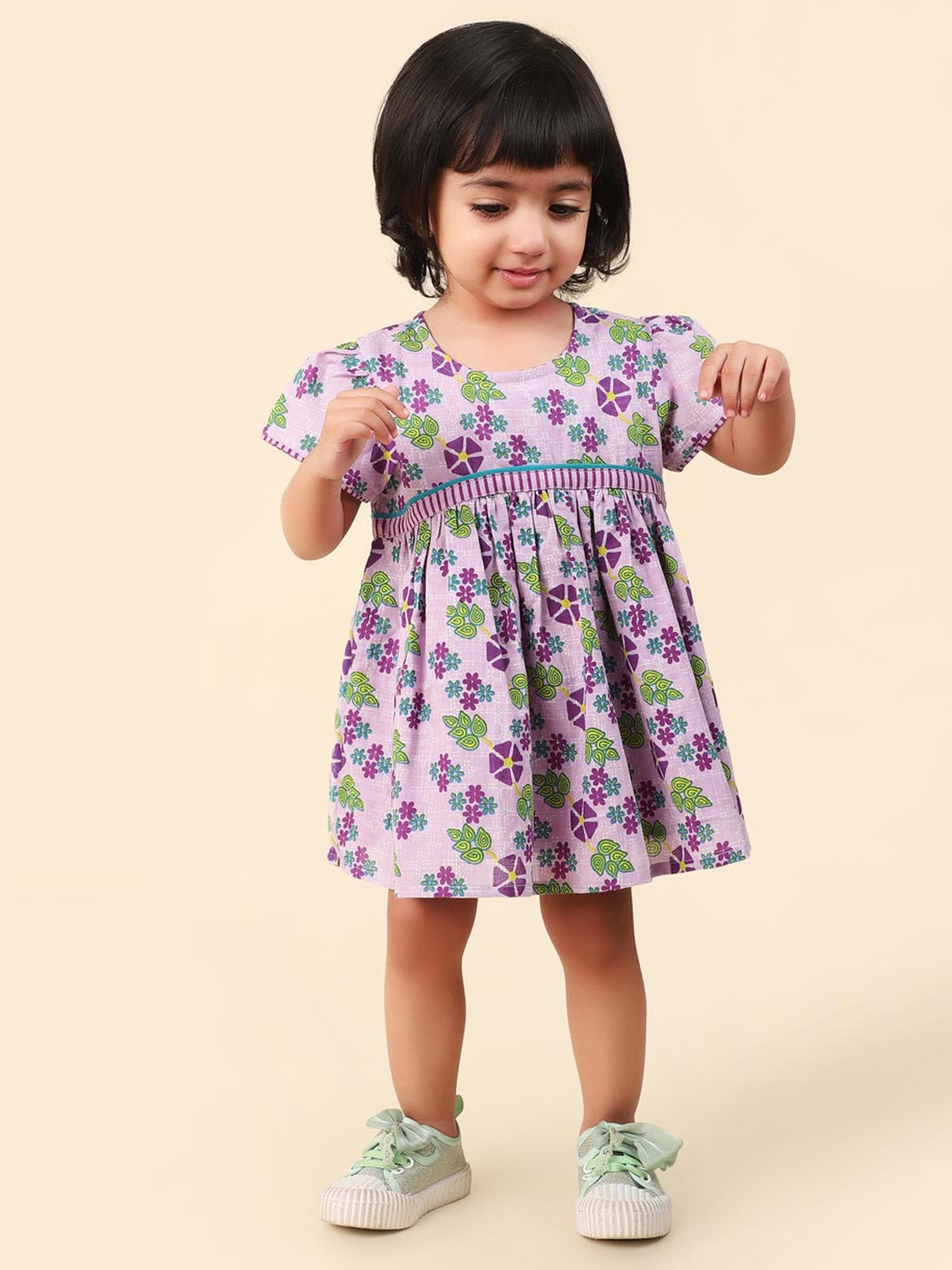 

Fabindia Girls Floral Printed Puff Sleeve Cotton Dress, Lavender