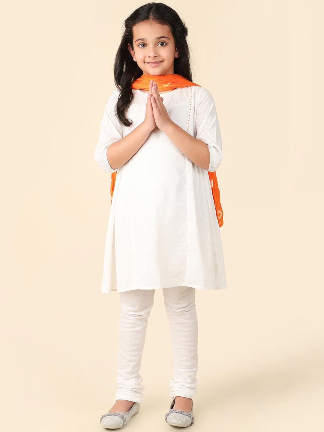 

Fabindia Girls Floral Printed Pure Cotton Kurta with Churidar & With Dupatta, White