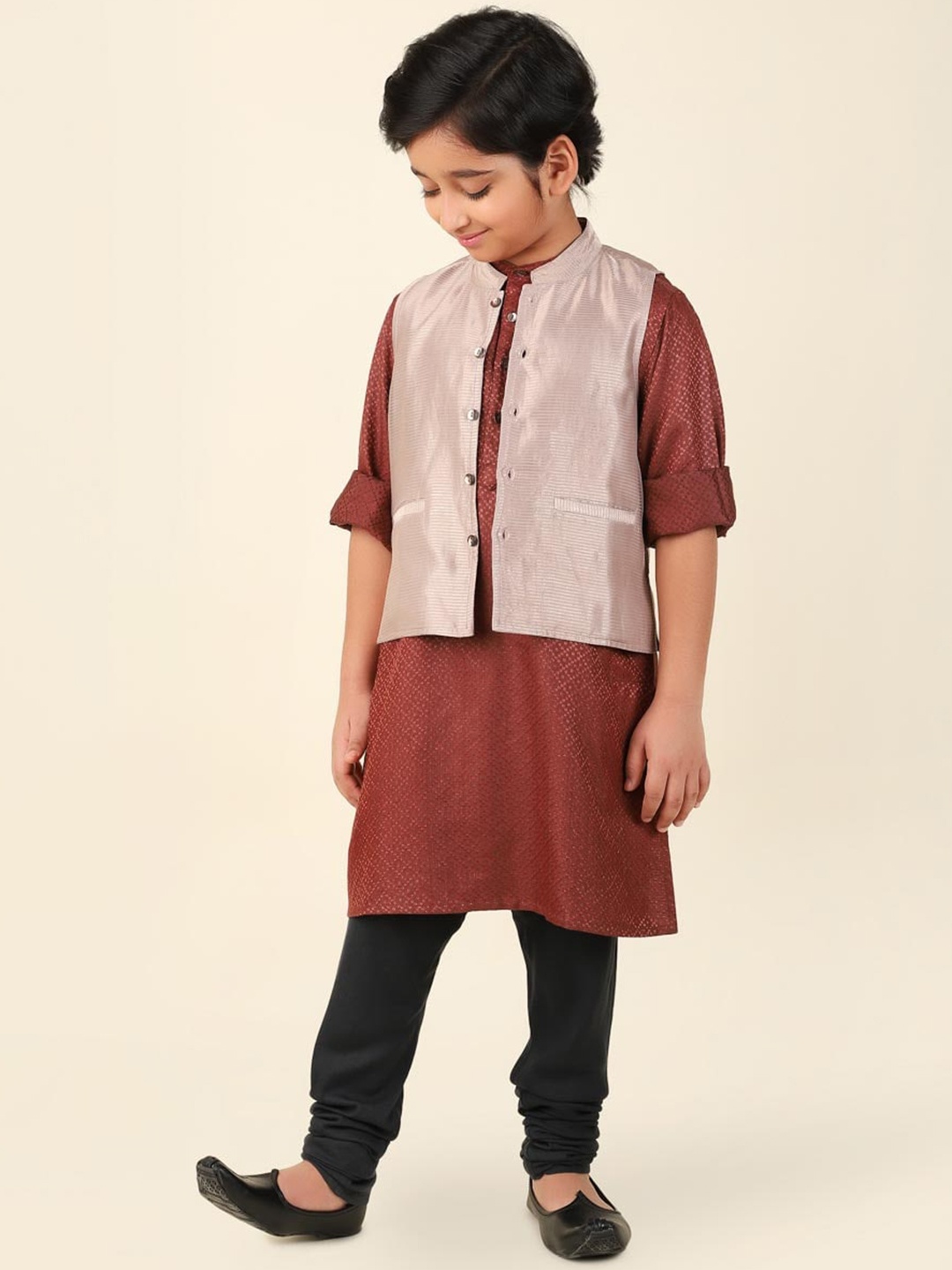 

Fabindia Boys Ethnic Motifs Woven Design Kurta With Churidar And Nehru Jacket, Maroon