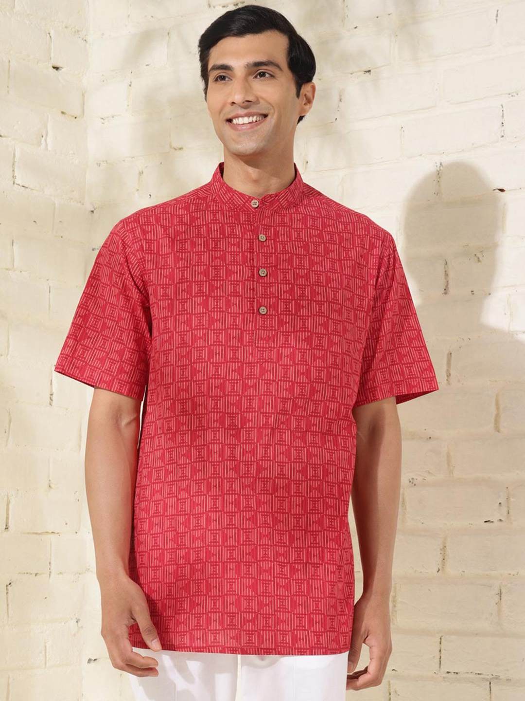 

Fabindia Geometric Woven Design Mandarin Collar Short Flared Sleeves Cotton Short Kurta, Red