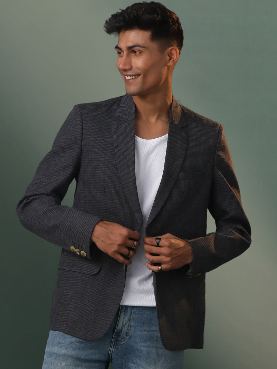 

VASTRAMAY Checked Slim-Fit Single-Breasted Casual Blazer, Black