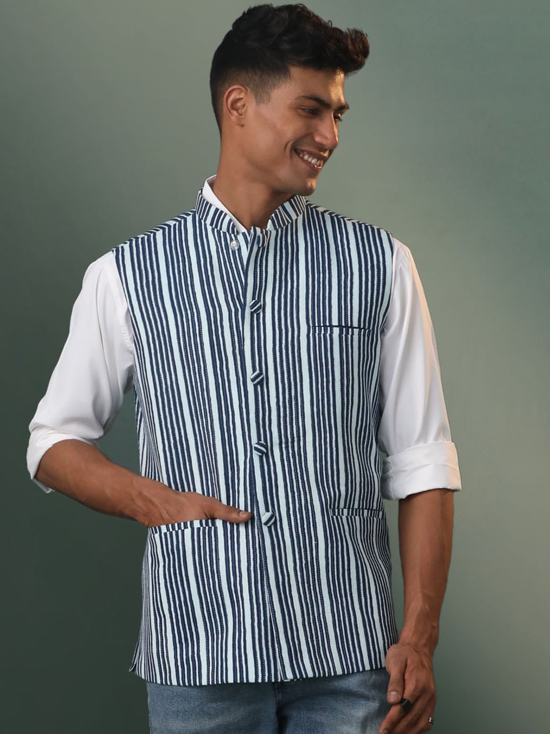 

VASTRAMAY Striped Cotton Nehru Jacket, Blue