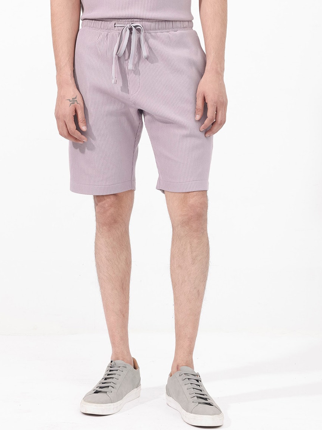 

RARE RABBIT Men Breto Relaxed Fit Mid-Rise Shorts, Purple