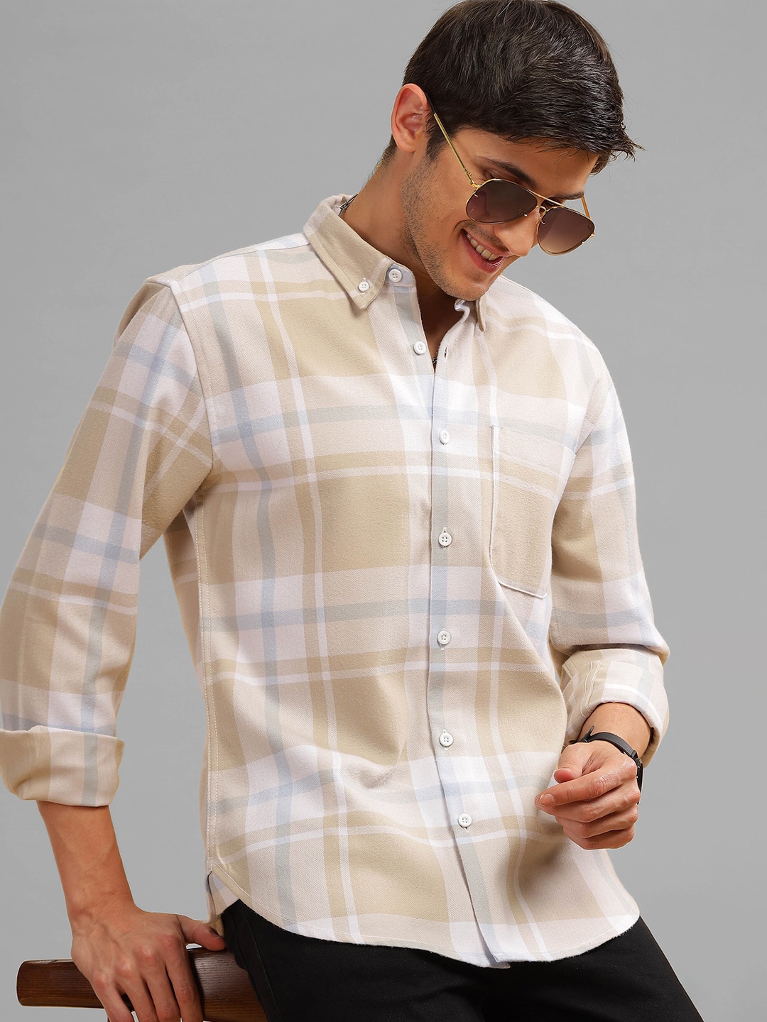 

HERE&NOW Slim Fit Checked Spread Collar Long Sleeves Cotton Casual Shirt, Beige