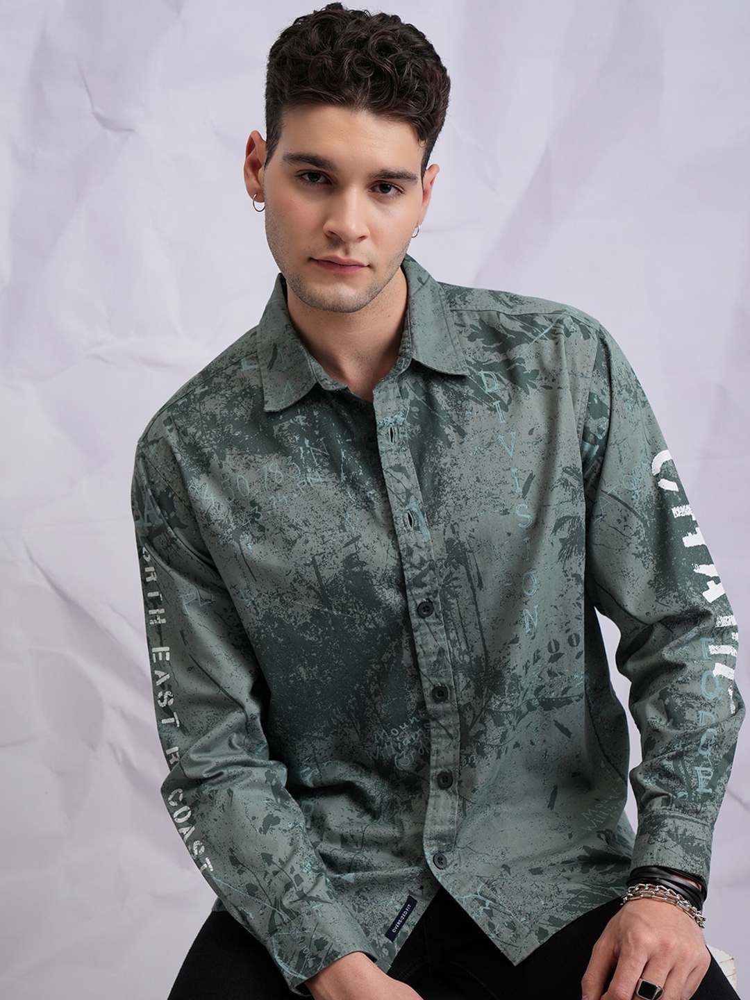 

Highlander Men Placement Relax Fit Overshirt, Green