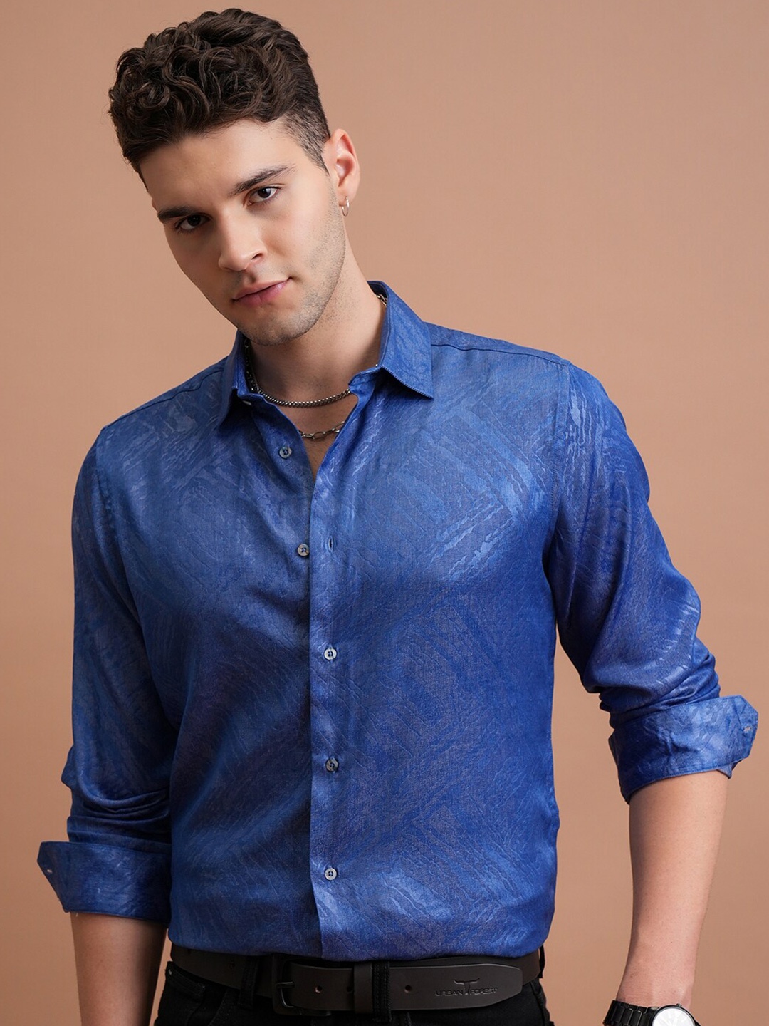 

HIGHLANDER Silky Embossed Textured Party Shirt, Blue