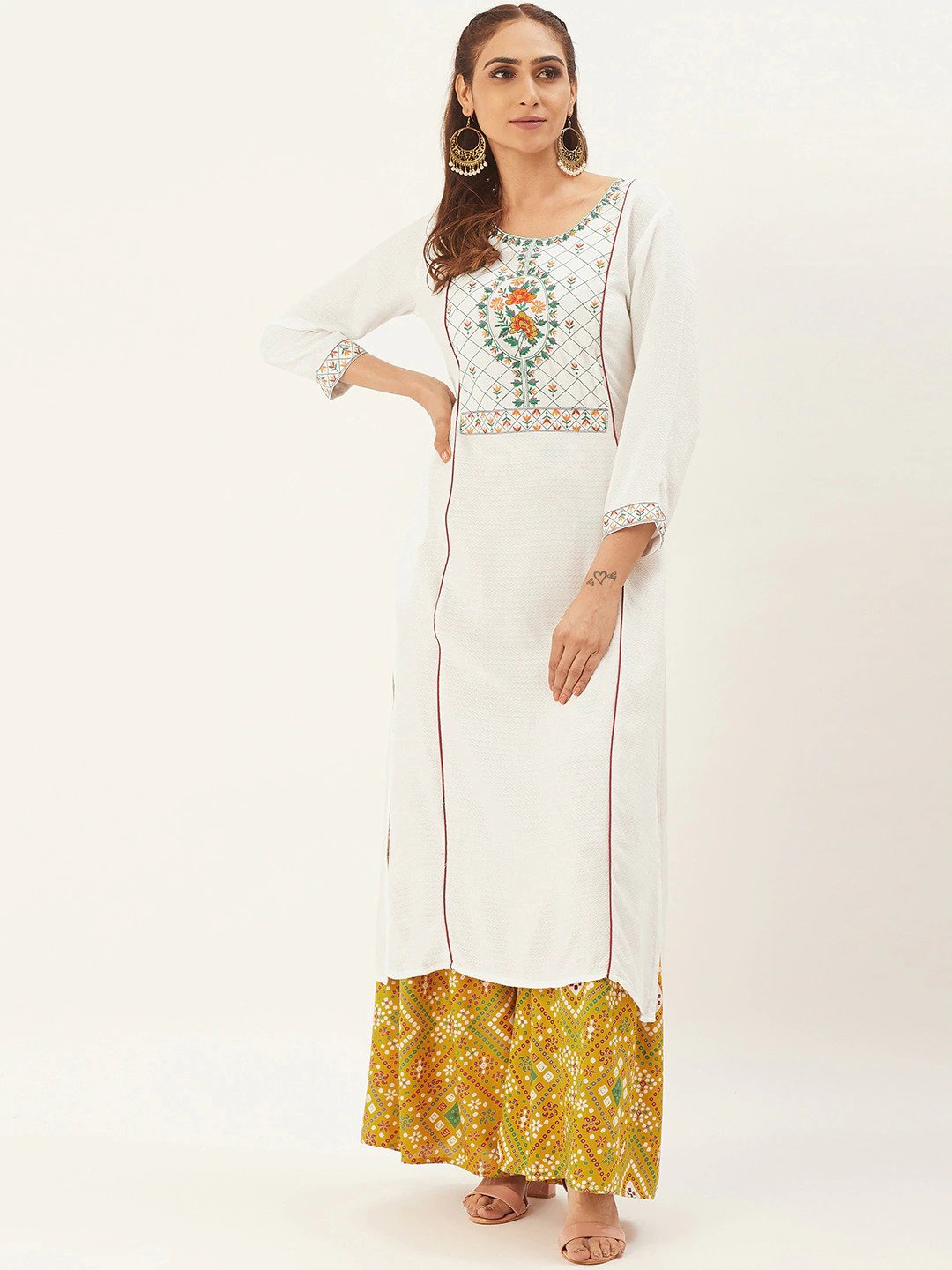 

RANGMAYEE Geometric Embroidered Regular Thread Work Kurta With Sharara, White