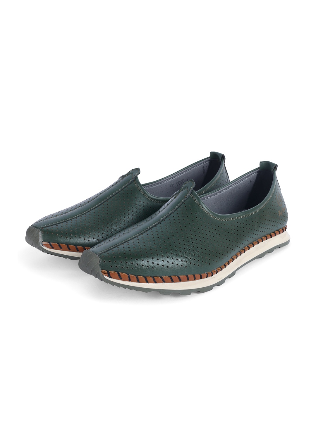 

Big Boon Men Perforated Lightweight Mojaris, Olive