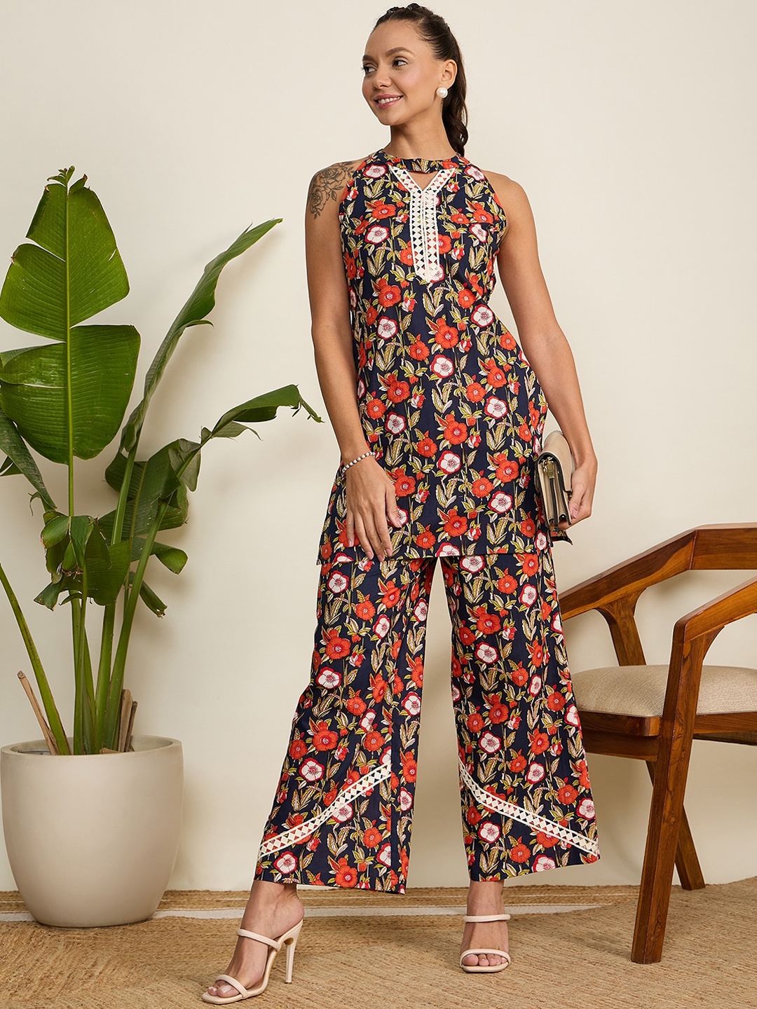 

WineRed Floral Printed Halter Neck Pure Cotton Tunic With Trousers, Navy blue