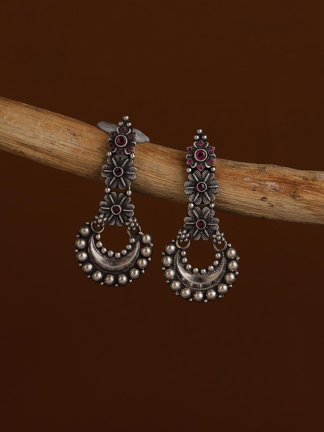 

Fabindia Silver Oxidised Contemporary Chandbalis