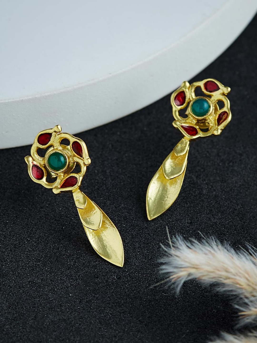 

Fabindia Teardrop Shaped Drop Earrings, Gold