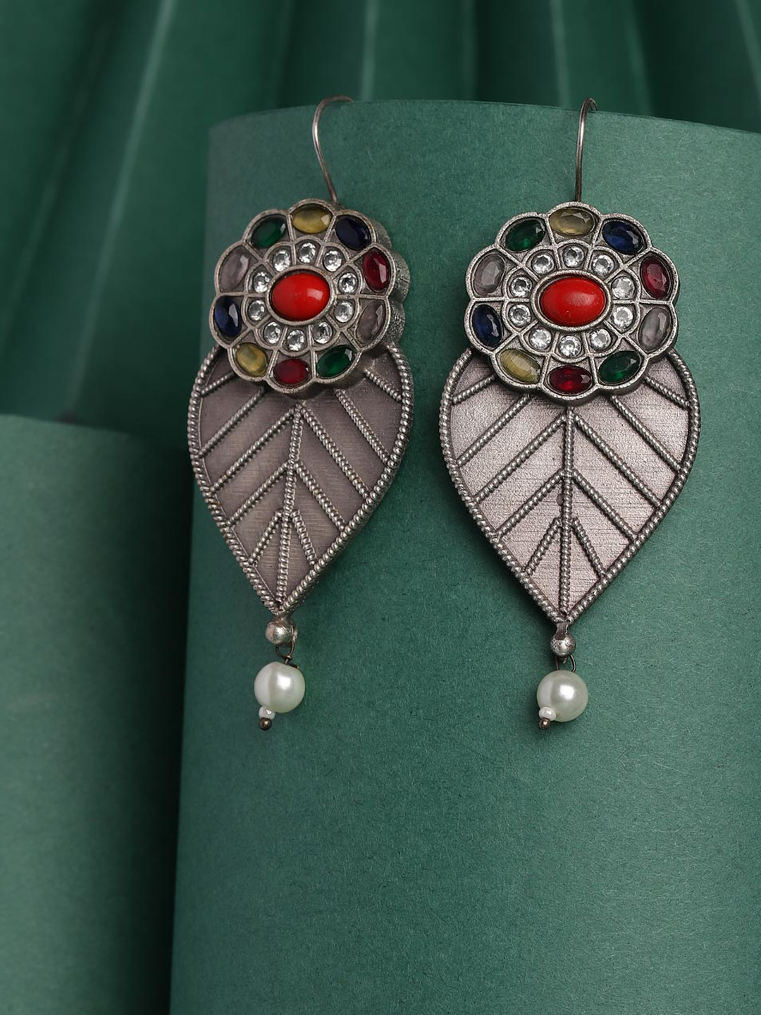 

Fabindia Leaf Shaped Drop Earrings, Silver