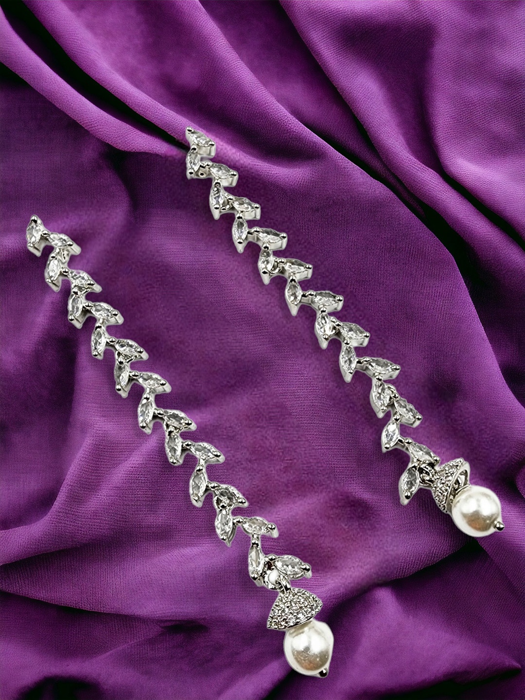 

DressBerry Silver Rhodium-Plated CZ Drop Earrings