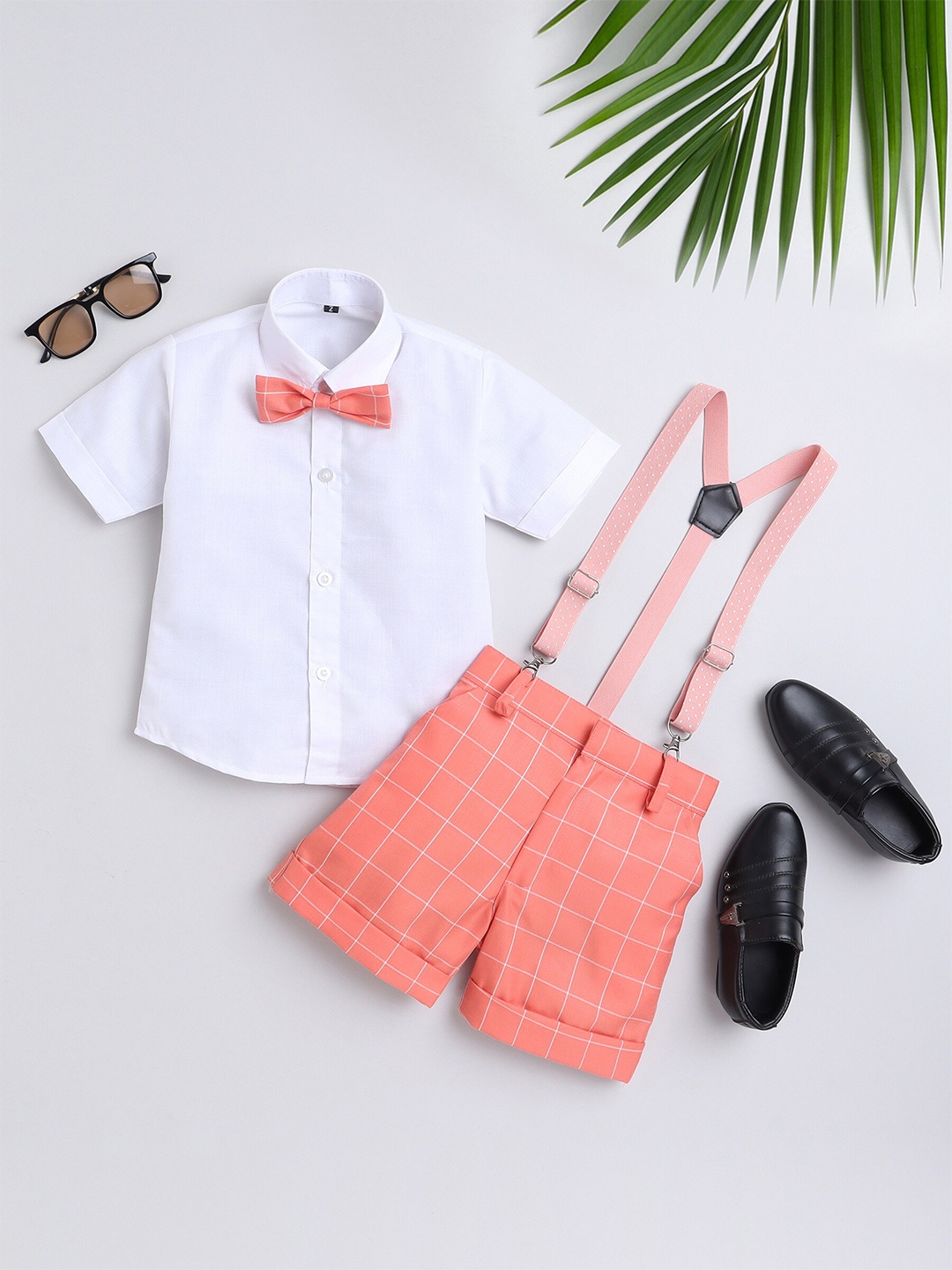 

Jeetethnics Boys Shirt Collar Shirt & Shorts With Suspenders, Peach