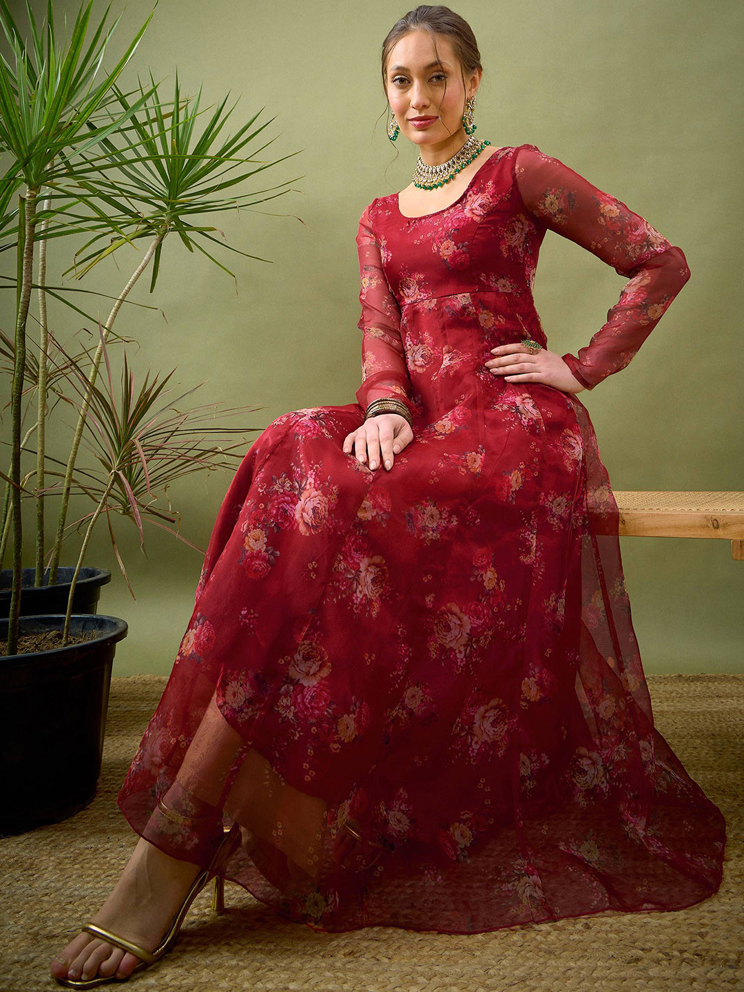 

Shae by SASSAFRAS Floral Printed Round Neck Anarkali Kurta, Maroon