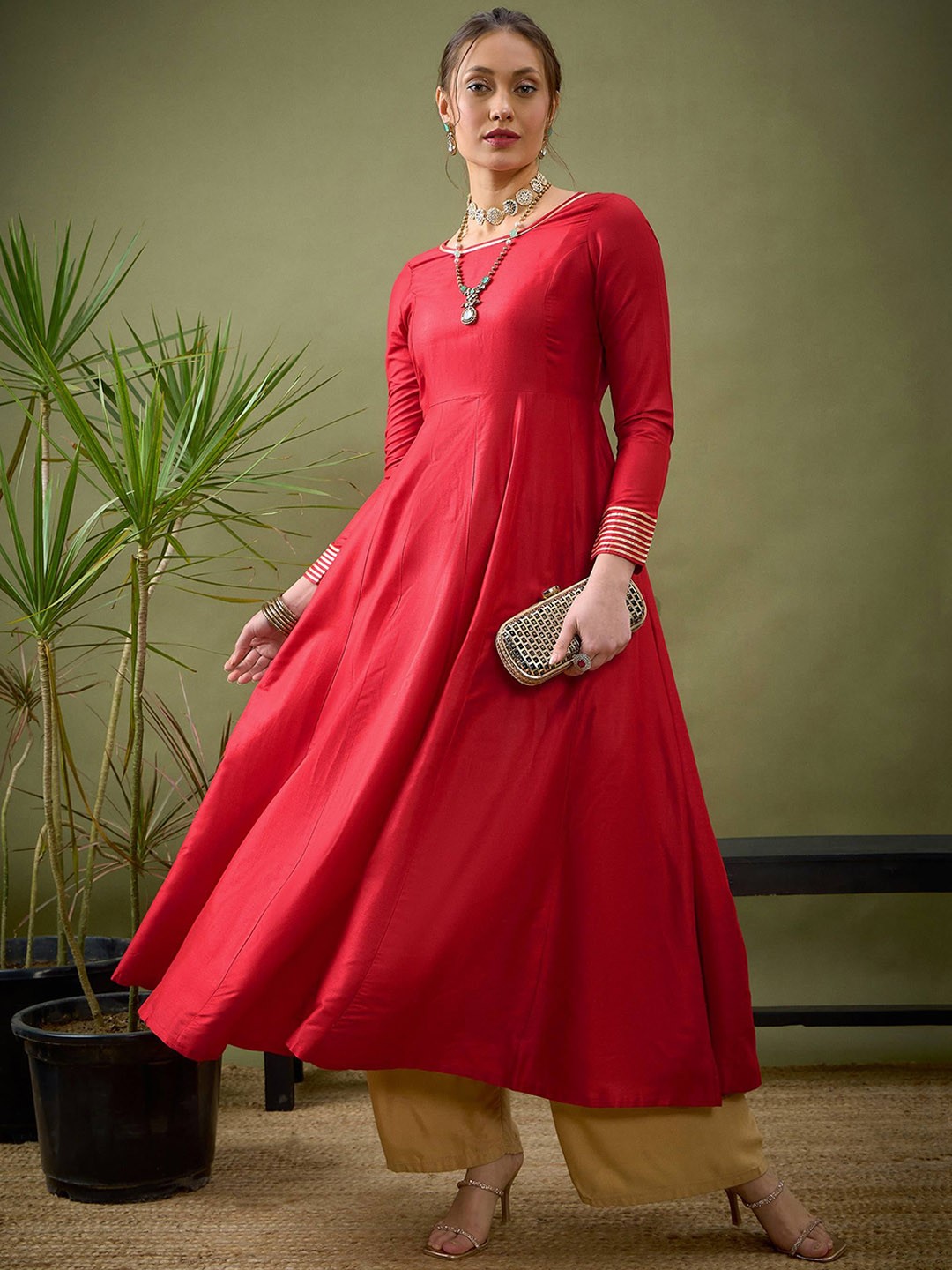 

Shae by SASSAFRAS Round Neck Gotta Patti Anarkali Kurta, Red