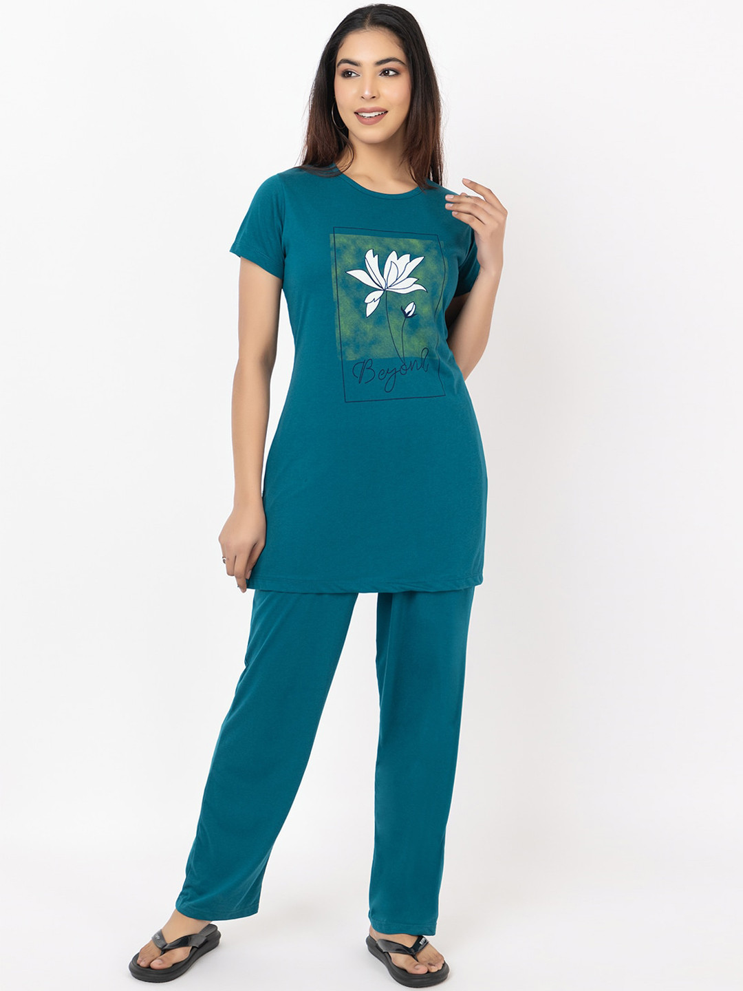 

Bell Paper Floral Printed Pure Cotton T-shirt with Pyjamas, Green
